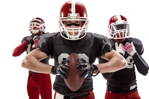 Title: American Football: A Thrilling Collision of Strategy and Athleticism